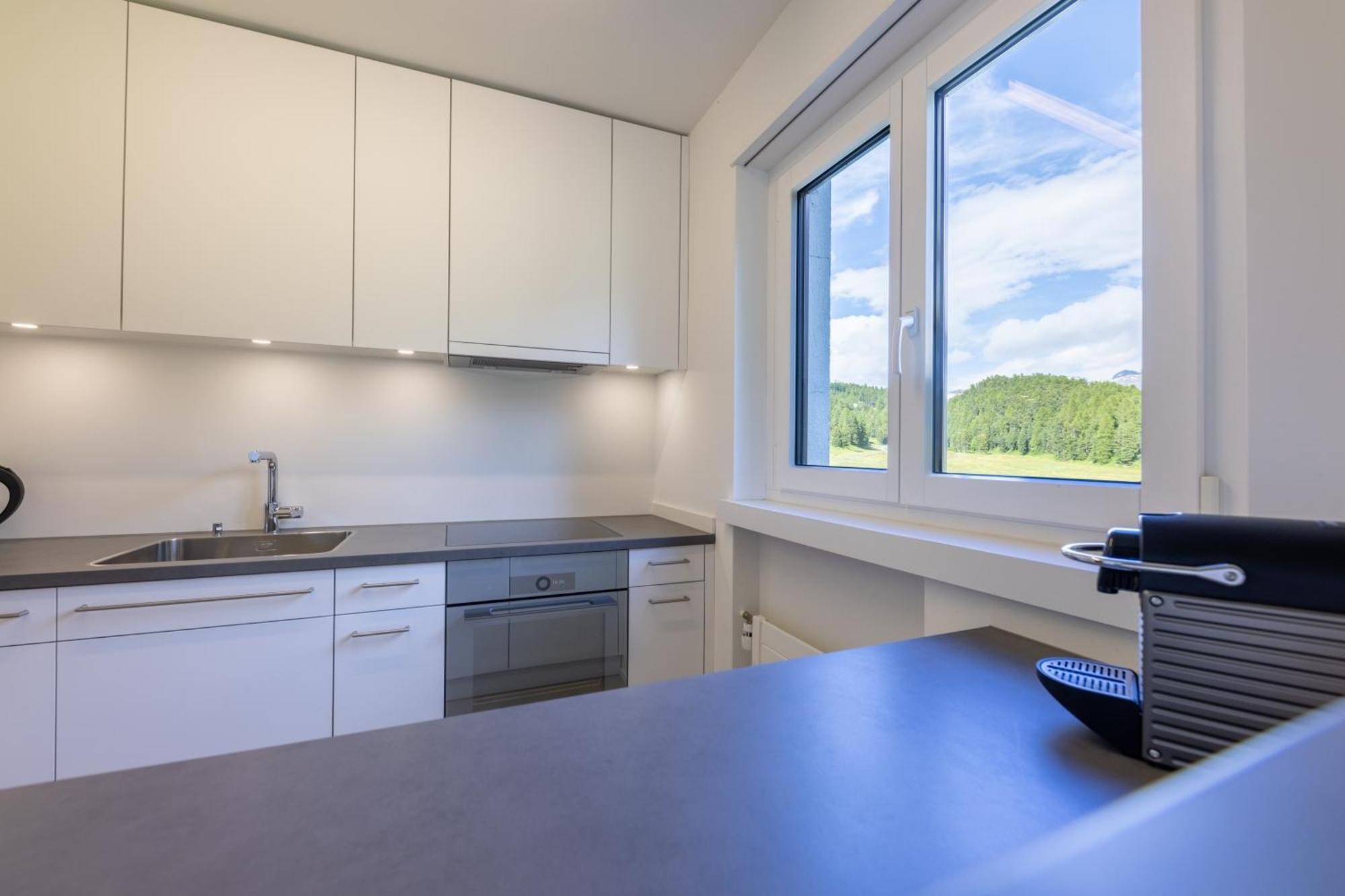 Cosy Apartment Facing Piz Rosatsch Saint-Moritz Extérieur photo