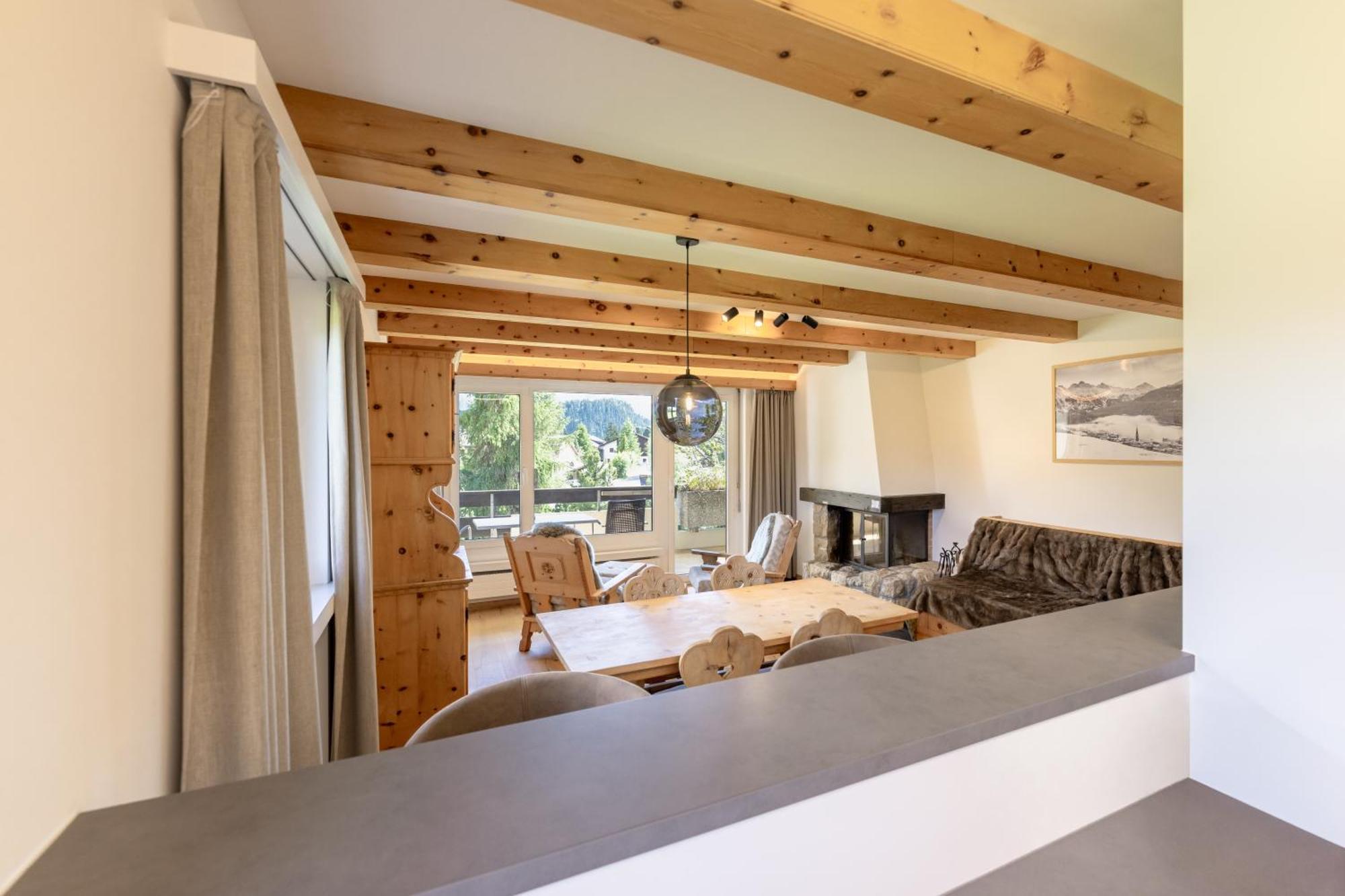 Cosy Apartment Facing Piz Rosatsch Saint-Moritz Extérieur photo